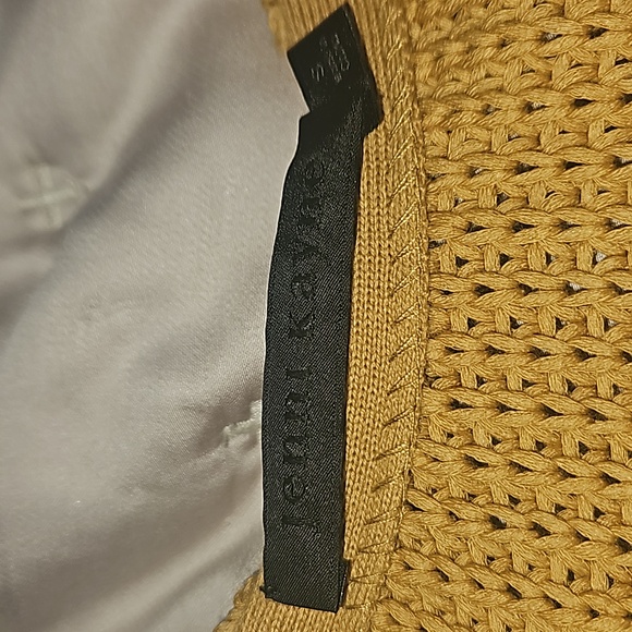 Jenni Kayne Cotton Cabin Sweater in Mustard Color Small EEUC PRICE IS FIRM - Picture 7 of 17